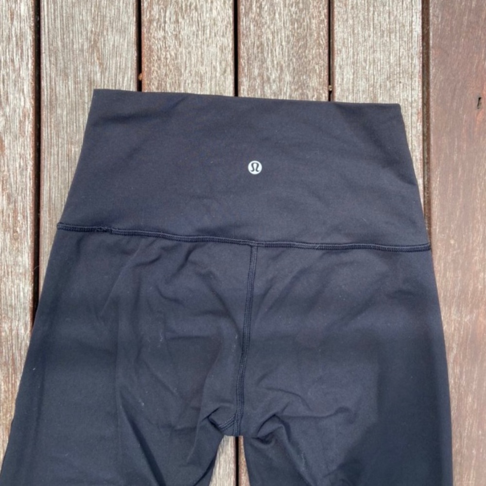 Lululemon black wunder under 28” mesh legging